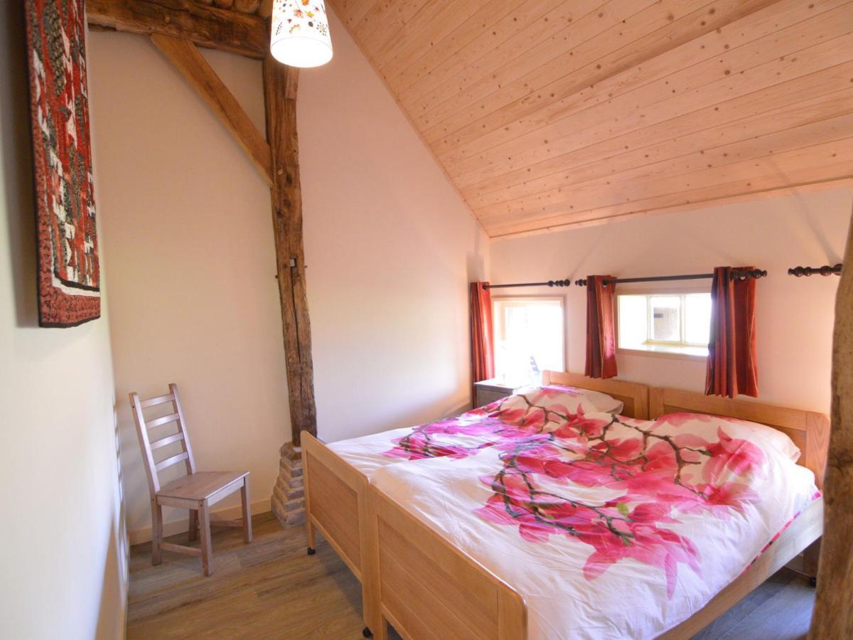 Staying In A Thatched Barn With Box Bed Beautiful View Region Achterhoek Geesteren  Exterior photo